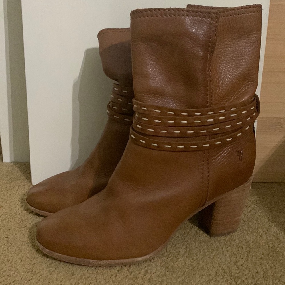 Frye short boots